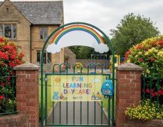 Nursery Gate Outdoor Mesh Banner Printing