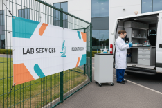 Lab Technicians Mesh Banners