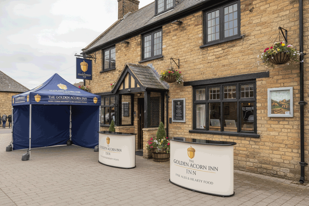 Inn Outdoor Banner Stands